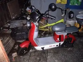Sepeda listrik merk Enine9