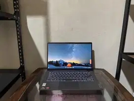 Lenovo Ideapad 5 Like New