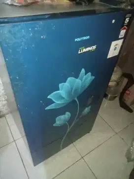 Kulkas  bekas1  pintu