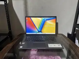 Asus A416M Slim | Like New