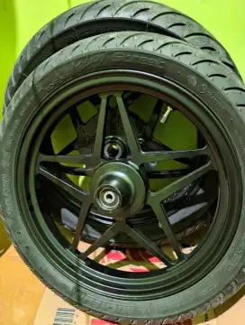 Velg VND original + ban Michelin Yamaha Aerox '24