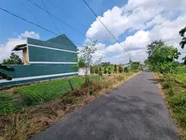 Dijual Tanah Hook 211M2 Super Strategis di dekat kampus UII Yogyakarta