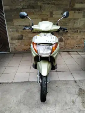 Yamaha Nouvo Lele 2003 Gold