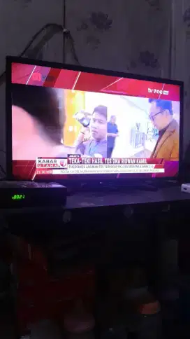 Tv sharp 21 inch