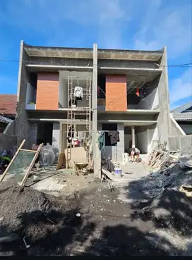 On Progress! Jual Rumah Baru Baruk Row 3 mobil