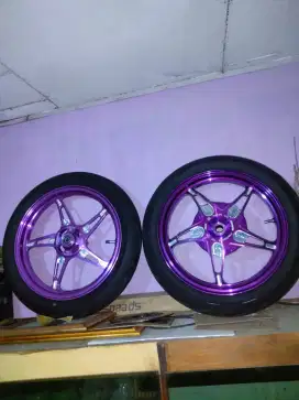 delkevic k-speed violet r14