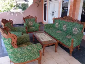 Dijual Kursi Jati full set dan meja