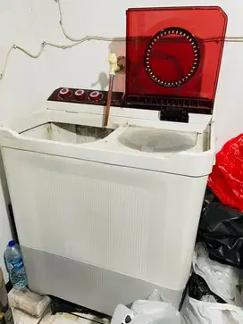 Dijual Cepat! Bisnis Laundry Aktif di Pasar Minggu! 4 Tahun berjalan!