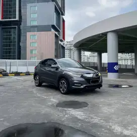 LOW KM ! HONDA HR-V SE 2018