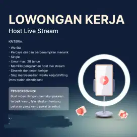 Host Live Streamer Fashion