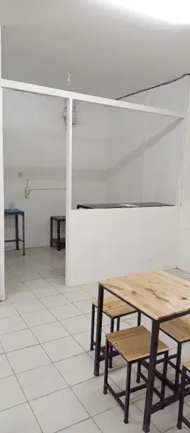 Membutuhkan karyawan/karyawati