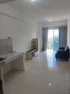 BCL apartement PBG golf view jual rugi