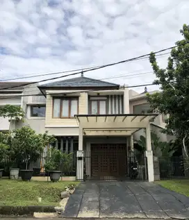Rumah Asri Murah Bintaro Sektor 9 Cocok Keluarga Besar, 4379