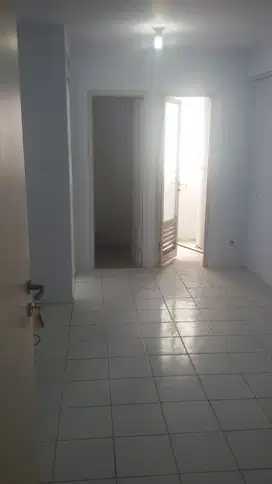 Disewa Apartemen Gading Nias - T. Alamanda, 2 BR, Kosongan, Termurah