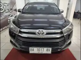 Dijual kijang innova 2.0 g mt