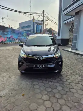Sigra r delux A.T 2021