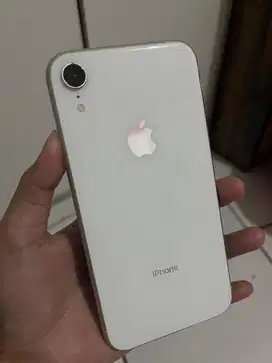 iphone xr 64 white