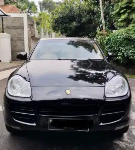 TERMURAH. PORSCHE Cayenne Sunroof 2006 macan 2005 s