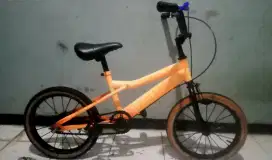 sepeda BMX GOLDEN msih bagus Ban msih tebal btangan keker tinggal pkai