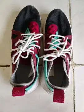 Sepatu Nike Sport