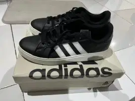 Adidas Court Second SS