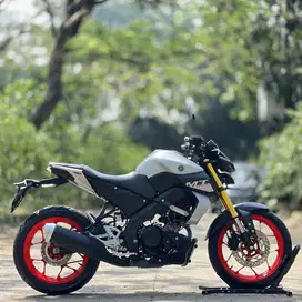 YAMAHA MT15 GREY 2019 KM 2K PAJAK PANJANG MULUS