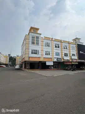 Ruko Gandeng Posisi Boulevard Parkiran Luas Ruko Golden Bouelevar BSD