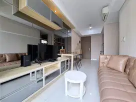 Strategis 3BR Suite Taman Anggrek Residence Furnished Bagus Dekat Mall