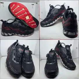 Sepatu BlackYak OutDor