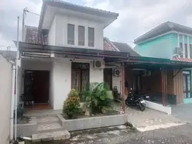 Rumah   Cluster One Gate