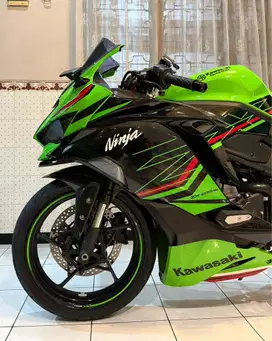 Kawasaki ZX25 RR tahun 2023