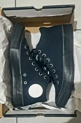 Sepatu Baru Converse Size 42