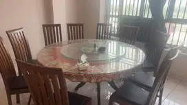 1 set meja bisa putar & 10 kursi