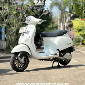 PIAGGIO VESPA LX 125 IGET LED TH 2024 LIKE NEW