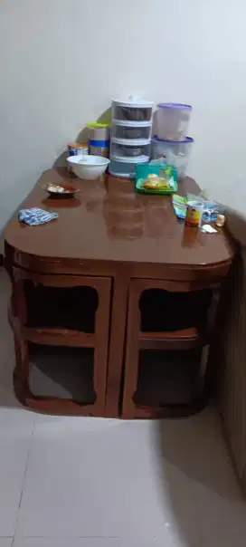 Meja dan Kursi Makan Jati Jepara atau Kursi dan Meja Makan Jati Jepara