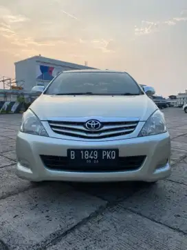 Toyota Kijang Innova  2.0 G 2011 Manual