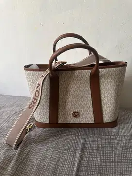 Tas MK original Luisa Medium Signature