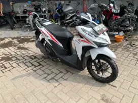 Vario new 125 2018.bpkb ada
