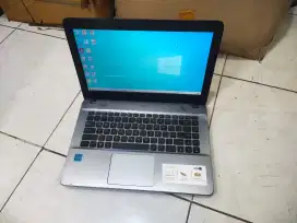 A426 Asus X441U core i3-7020U Ram 4GB ssd 256GB