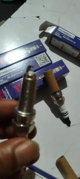 Busi iridium,100% baru,karna salah bli,