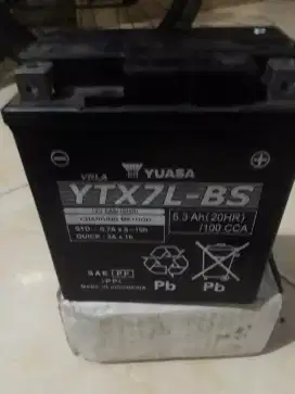 Accu yuasa BTX7L-BS buat vespa metik