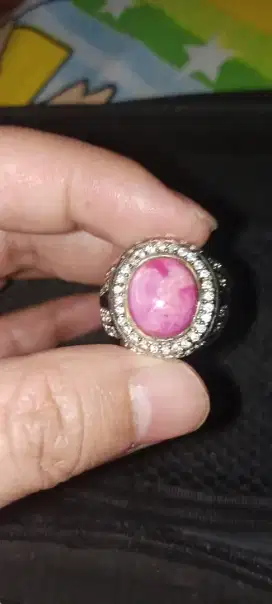 Batu Ruby Afrika