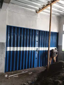 Folding gate rolling door kusen aluminium