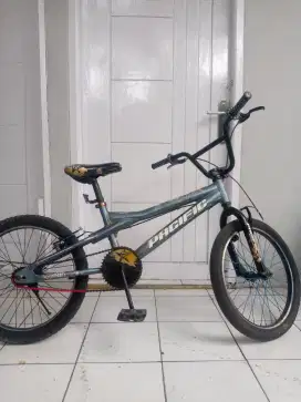 Sepeda BMX pacific aluminium 20
