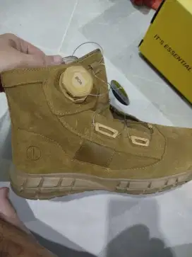 Boa parabelum mid track uk43