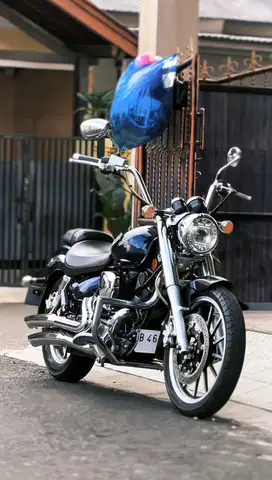 SM V16 V-TWIN ( 2023 )