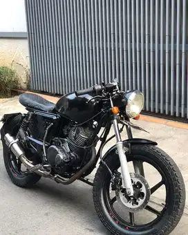 Caferacer Basic Pulsar 180