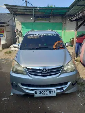 Toyota Avanza 2009 Bensin