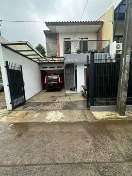 Rumah Cantik 2 Siap Huni Strategis Di Jombang Ciputat Wt16858