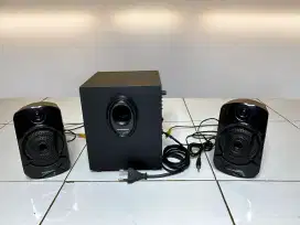 Salon Speaker SIMBADDA CST 3000N+ 2.1CH likenew
